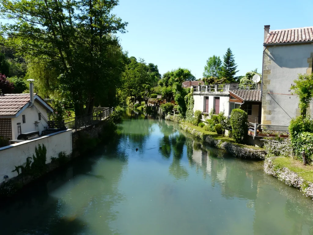 Couze-et-Saint-Front