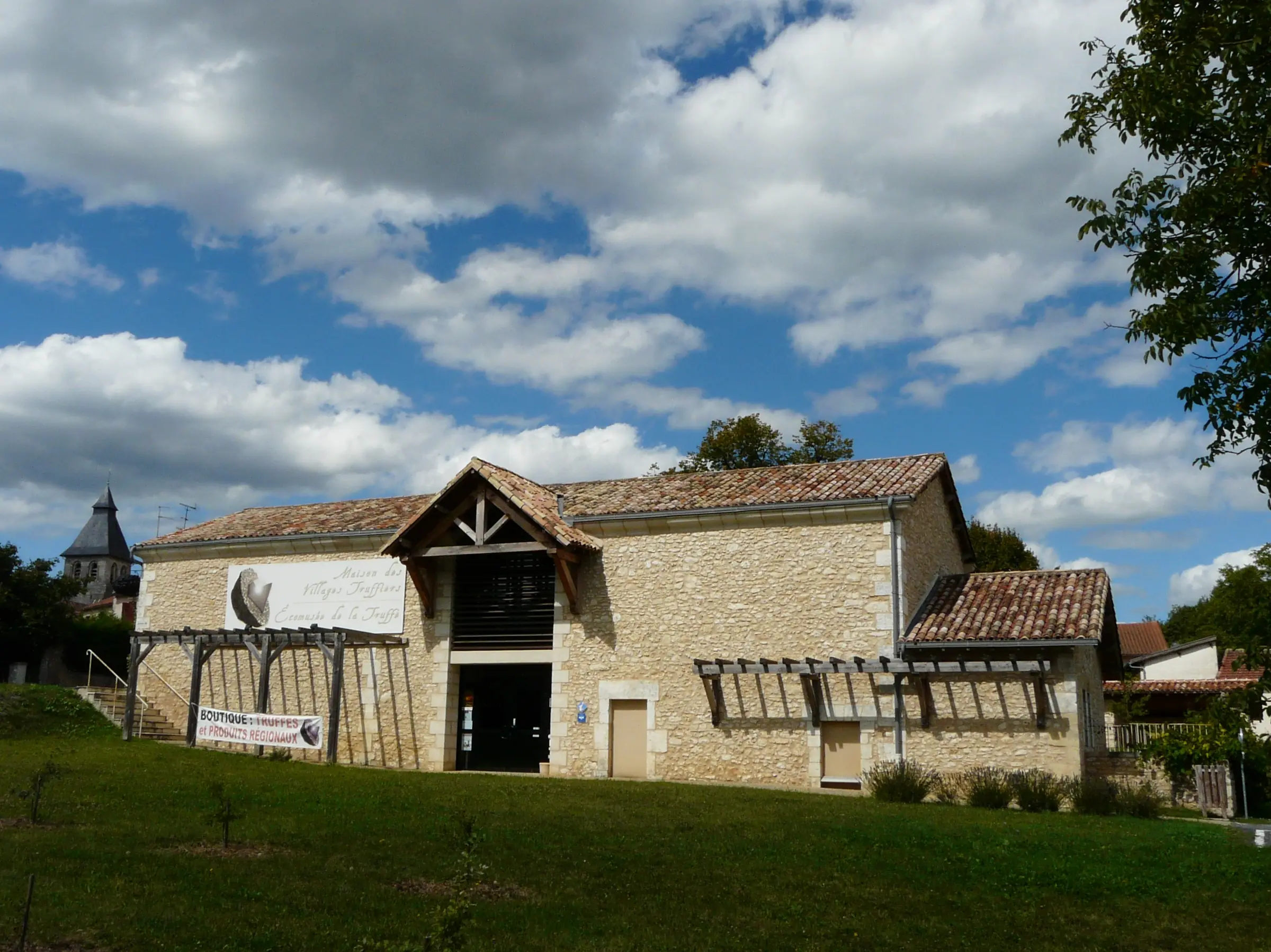 Écomusée de la truffe — l'écomusée de la truffe à Sorges
