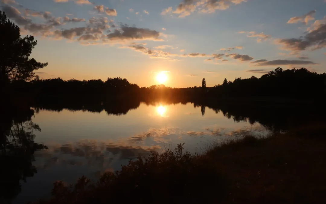 Lac de Gurson — coucher de soleil sur le lac de Gurson