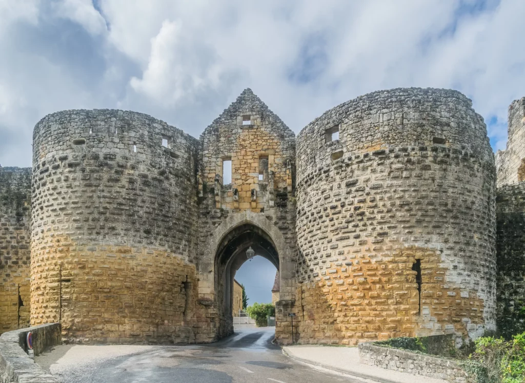 Porte des Tours de Domme