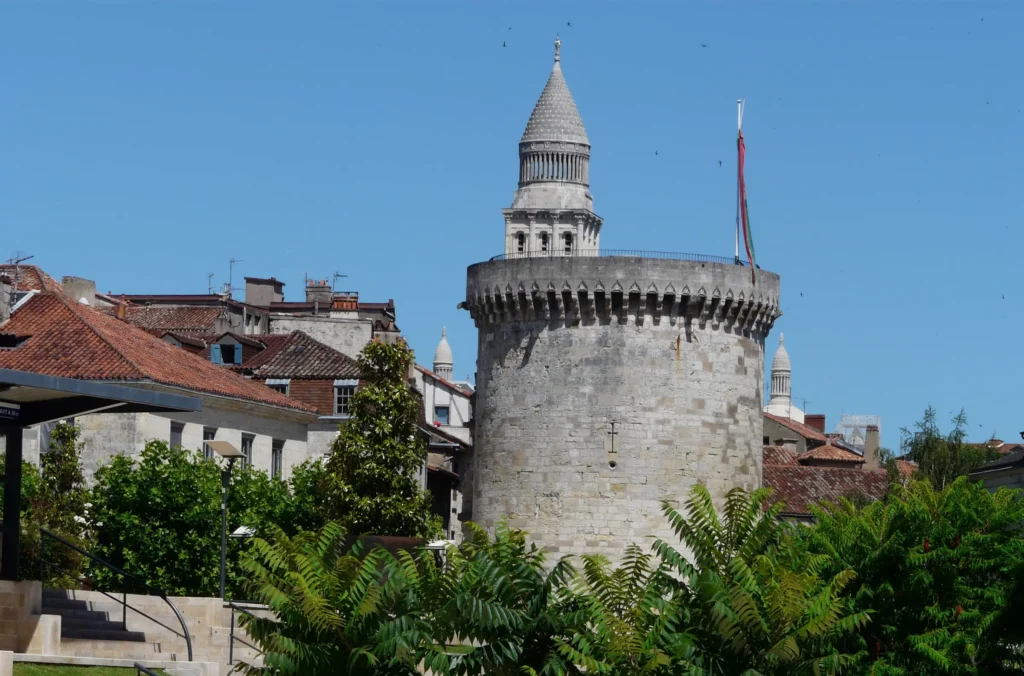 Tour Mataguerre